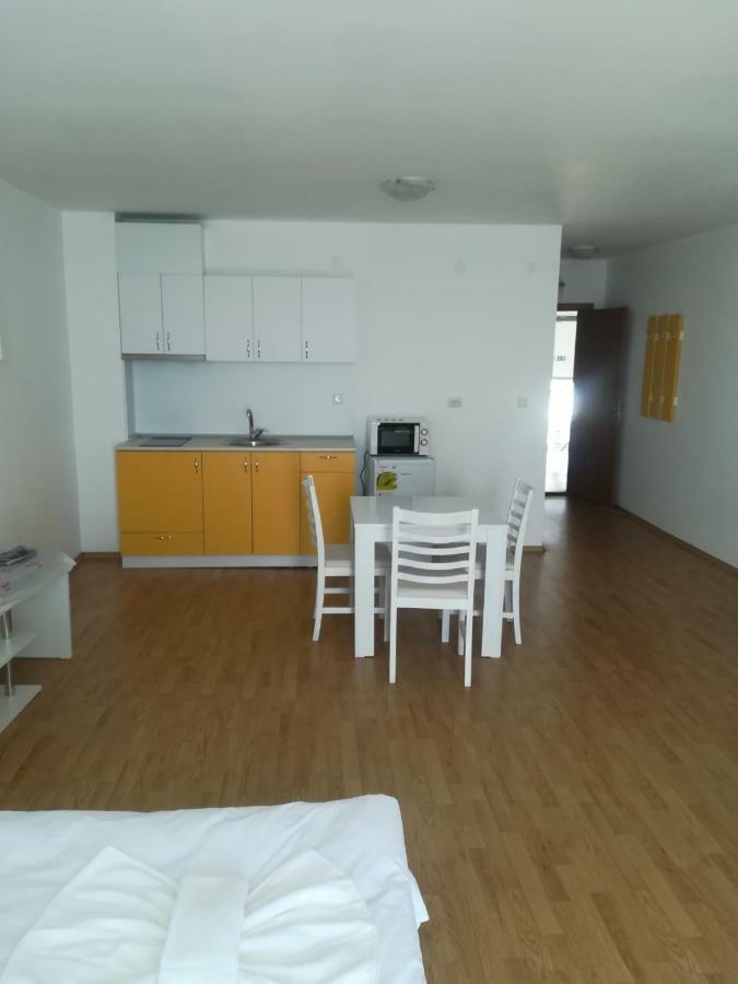 Apartment Rutland Ravda Exterior foto